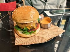 -DEEP·深美式餐吧(五棵松华熙LIVE店)