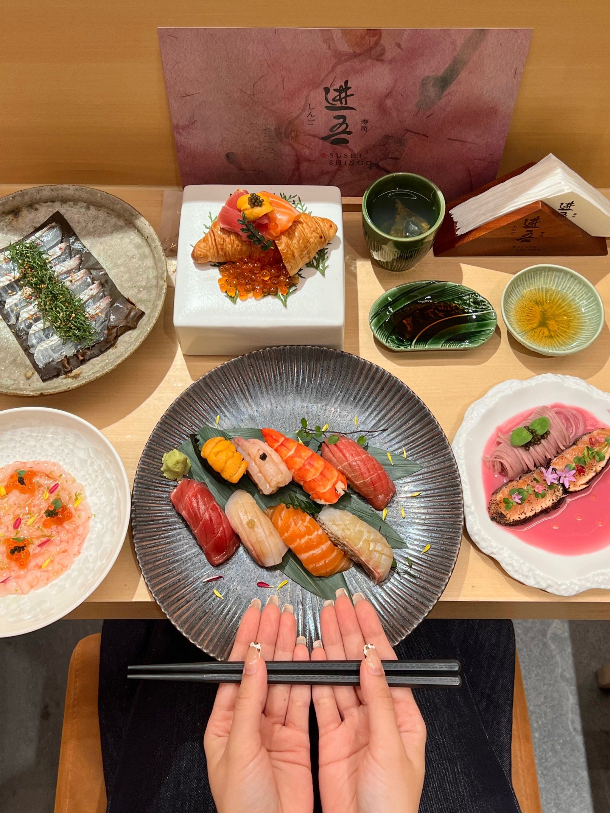 广州天河!一人食漂亮饭97……好适合i人啊!