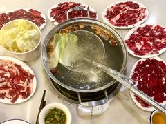 -唔品潮汕自助牛肉火锅(洪文店)