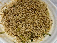 -肥肥虾庄·金牌油焖大虾(首义路店)