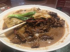 -老铺人家酒店(紫荆名流店)