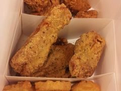 -麦当劳(轻轨曹杨路店)