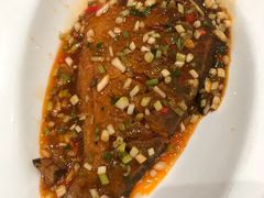 红烧武昌鱼-亢龙太子酒轩(东湖店)