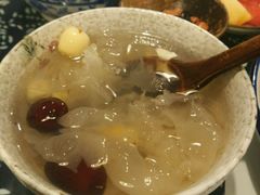 -蜗牛小馆醉乡民谣云南菜(惠新西里店)