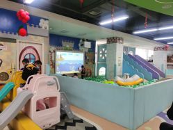 -孩子王童乐园(成都海滨城店)