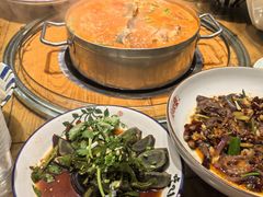 -亮欢寨酸汤鱼(沙冲路店)