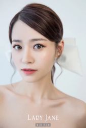 -Lady  Jane高端婚纱礼服馆