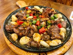 -老东镇啤酒屋海鲜加工·蒸汽海鲜·海鲜烧烤(台东店)