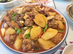 -汗腾格里·风味餐厅(新疆驻京办店)