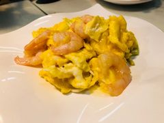 -新大咀港式茶餐厅(宝山万达店)