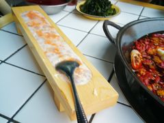 -瓜西西重庆火锅(花溪店)