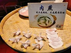 生肉燕-家宴·灌蛋·沙茶面(曾厝垵店)