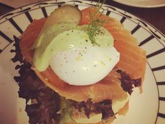 三文鱼松饼水波蛋-AFS Cafe & Canteen(闽江二路店)