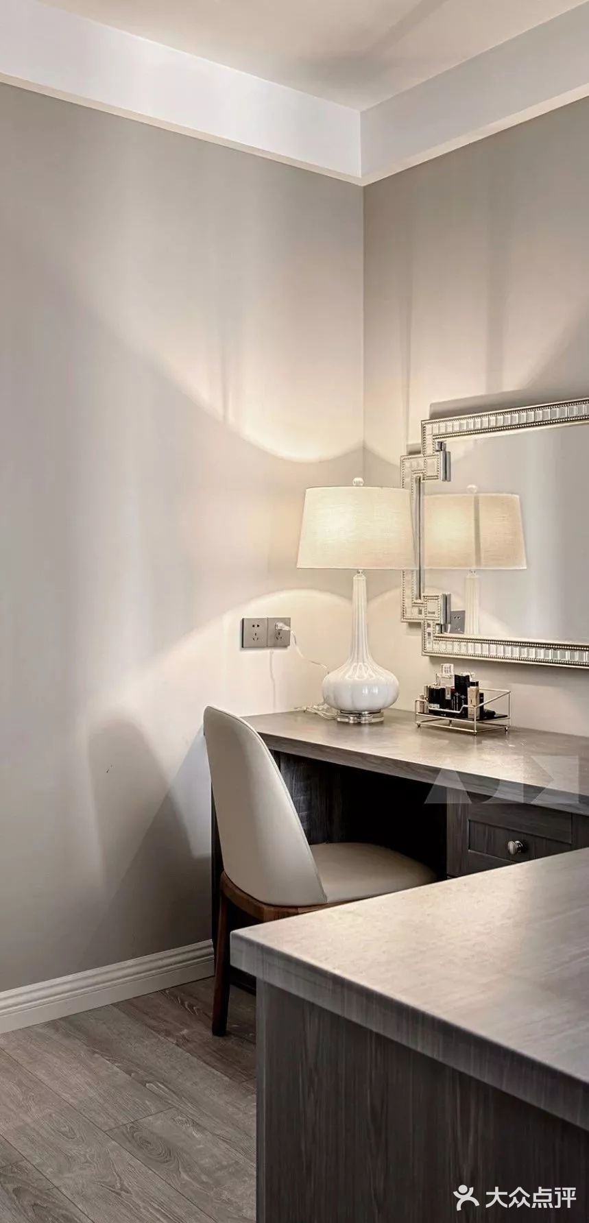 今日分享打造现代轻奢的格调