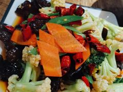 -叶派龙虾•招牌香辣蟹·海鲜(中海国际店)