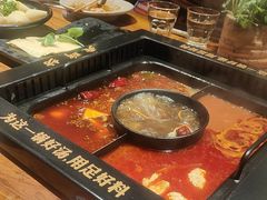 -老牌坊云南鱼豆花火锅(爱建店)