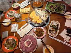 -贵府酸汤牛肉火锅·贵州老字号(飞山街店)
