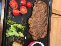 -必胜客(WOW象山涌金广场店)