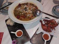 -周渝食惦·酸菜鱼精致川菜(横岗店)