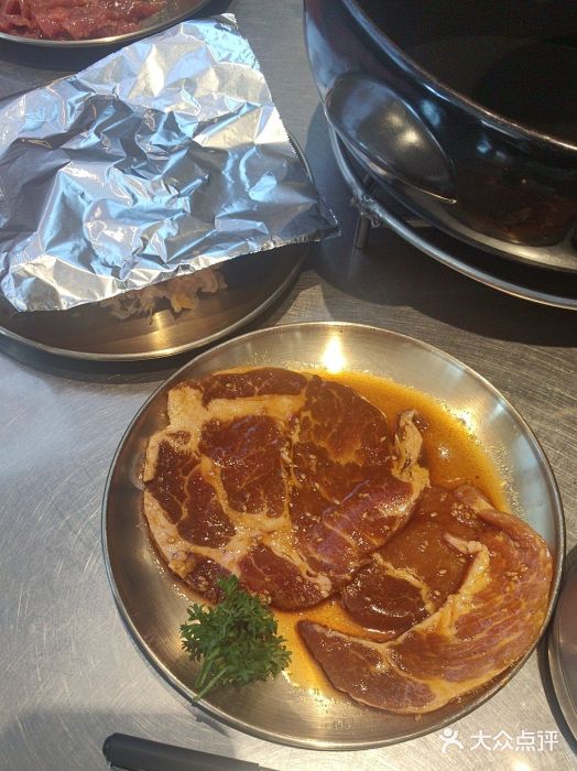 合易泓烤肉•首创生椰大油边(宁山路店)图片