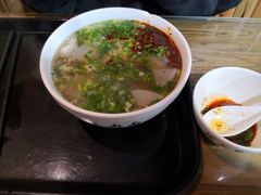 -陇上全荟兰州传统牛肉面(延吉路店)