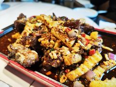 -老鼎万春卤菜(五代传承创始老店)