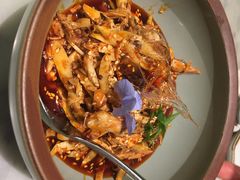 敲糖棒棒鸡-辛香汇·现炒川菜(淮海路百盛店)