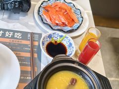 -金马门国际美食百汇(珞喻路店)