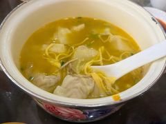 开洋红汤辣-笑来喜馄饨小笼工坊(通扬路店)