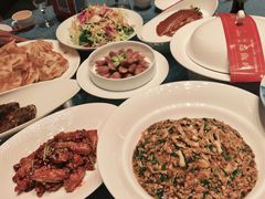 -凤凰园烤鸭店·唐山菜·传承花椒肉(老唐丰路店)