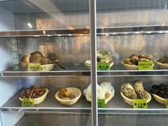 -菌海森林·非遗野生菌火锅(西山区滇池路摩根道店)