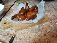 -唐宫小聚(新港中心店)