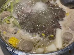 -浪里寻·臻牛养生牛肉火锅(方圆荟店)