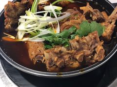 -运气牛自助酱大骨火锅(南京东路店)
