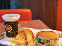 -FATBURGER 特富客汉堡(外交公寓店)