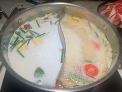 -椰子湾·海南火锅·糟粕醋·椰子鸡(正大广场店)