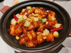 宫爆鸡丁-北平食府·北京烤鸭(北京西站六里桥店)