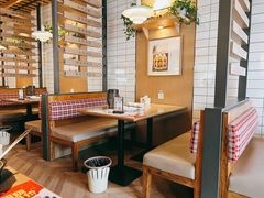 卡座-洪兴砂锅·融合砂锅菜(三站店)