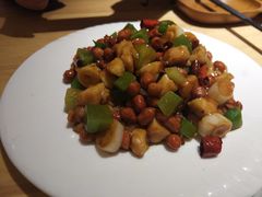 宫保鸡丁-小六汤包·老字号·中华名小吃(兴庆路店)
