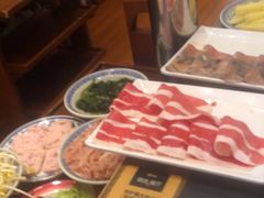 -沸炉重庆老火锅(军事博物馆店)