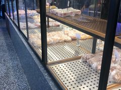 面包甜点陈列柜-LELECHA乐乐茶(上海五角场万达广场店)