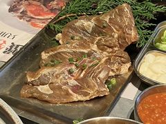 -草家酱蟹炭火烤肉店(珲春南路一店)