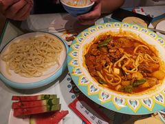 -楼兰古丽·新疆拌面·清真(华阳城店)