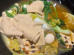 -万记麻辣烫国展总店