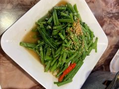 -两兄弟Song Pee Nong(2号店)
