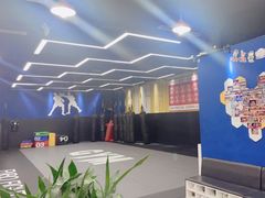 -成杰格斗·拳击·柔术·防身术(建设路店)