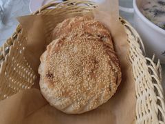 果木炭盖炉烧饼-三义和酒楼(广渠门店)