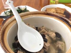 -山里人家土菜馆(茅山店)