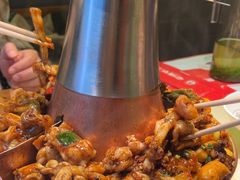 -老佛爷炭火蛙锅直营(清滨路总店)