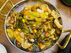 -云海肴·汽锅鸡·云南菜(天山百盛优客店)